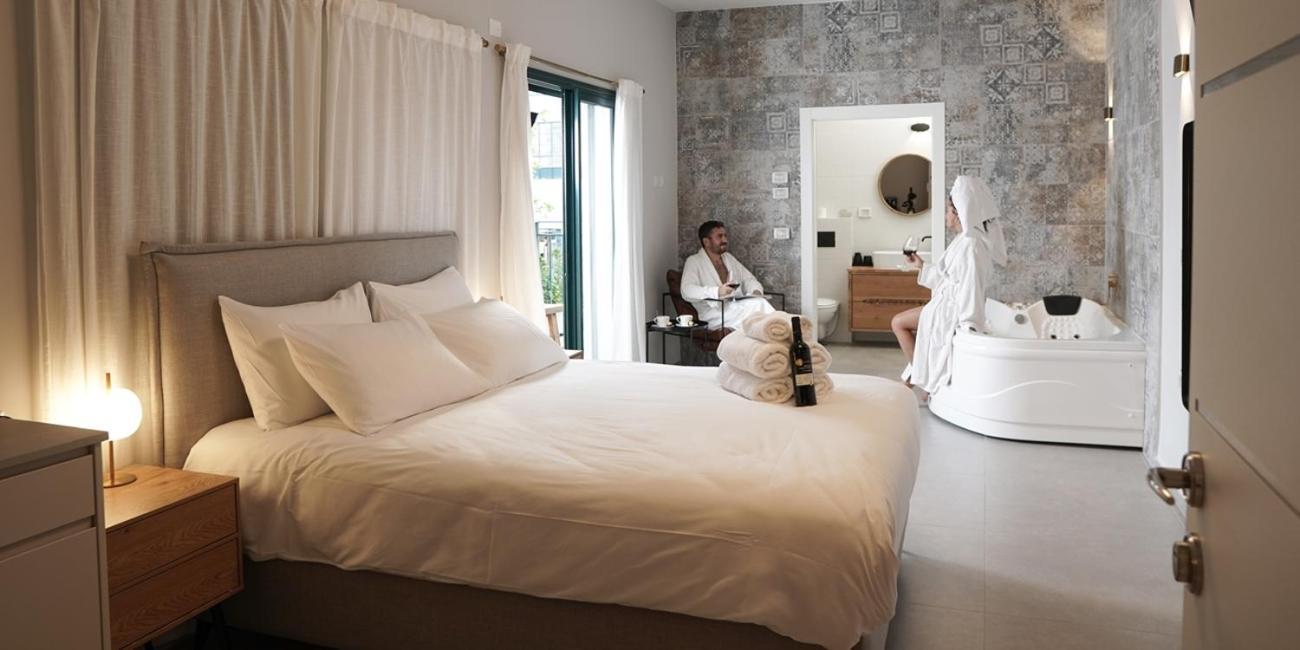 Villa 49 Boutique Zikhron Ya'akov Exterior foto