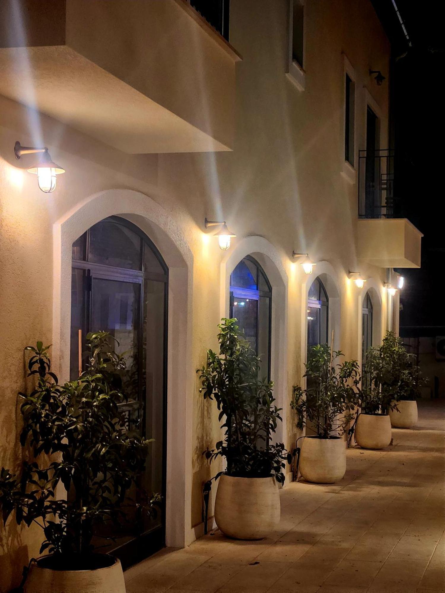 Villa 49 Boutique Zikhron Ya'akov Exterior foto