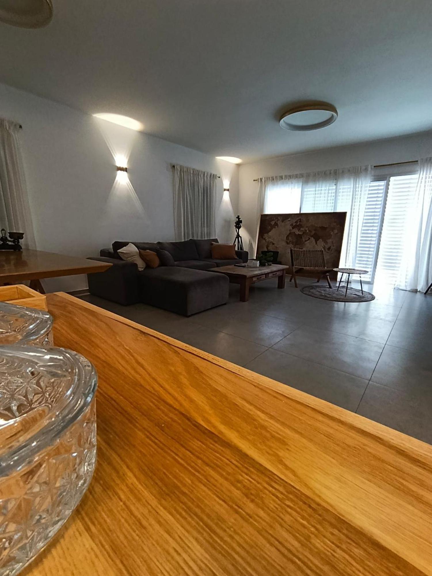 Villa 49 Boutique Zikhron Ya'akov Habitación foto